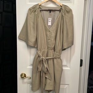 NWT EXPRESS Romper Size XL